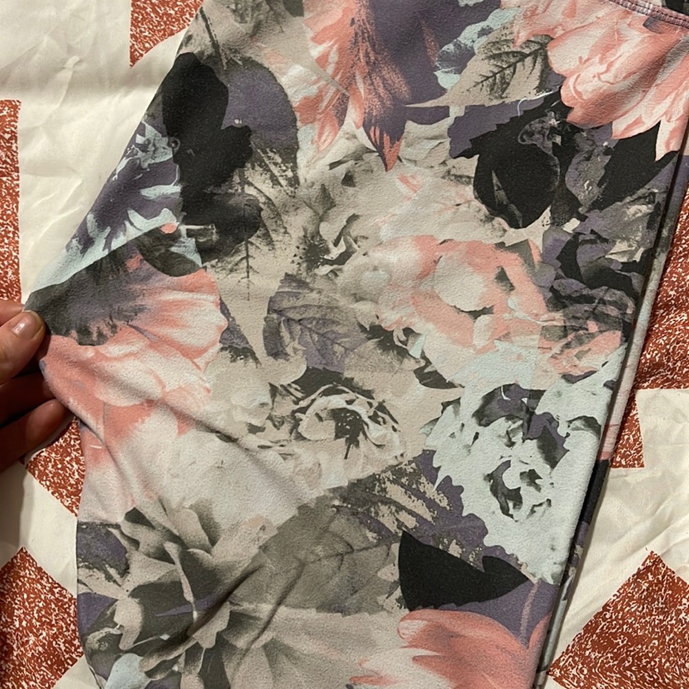 Fabletics workout leggings